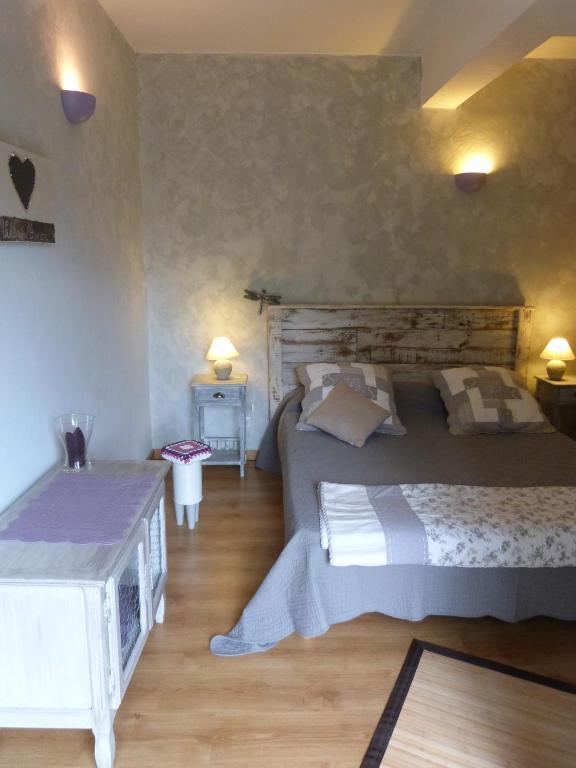 Villa Manon Auriol Szoba fotó